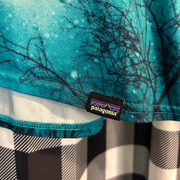 Patagonia Daily Capilene Base Layer Long Sleeve Outdoor Shirt- Size Large - Picture 2 of 8